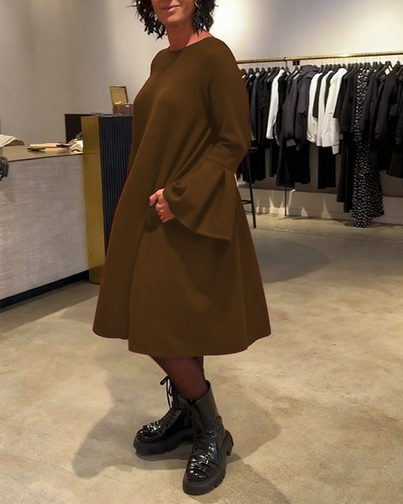 Jovalinne - Casual Dress with Flared Sleeves
