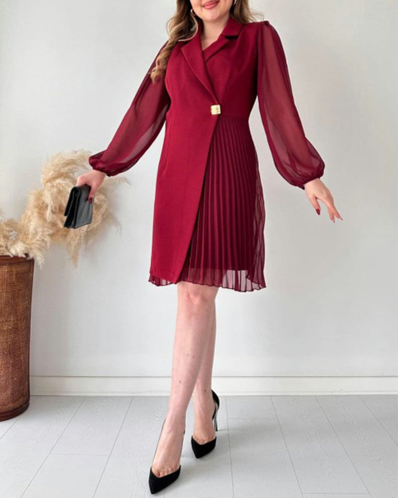 Noella - Festive dress with gold buckle