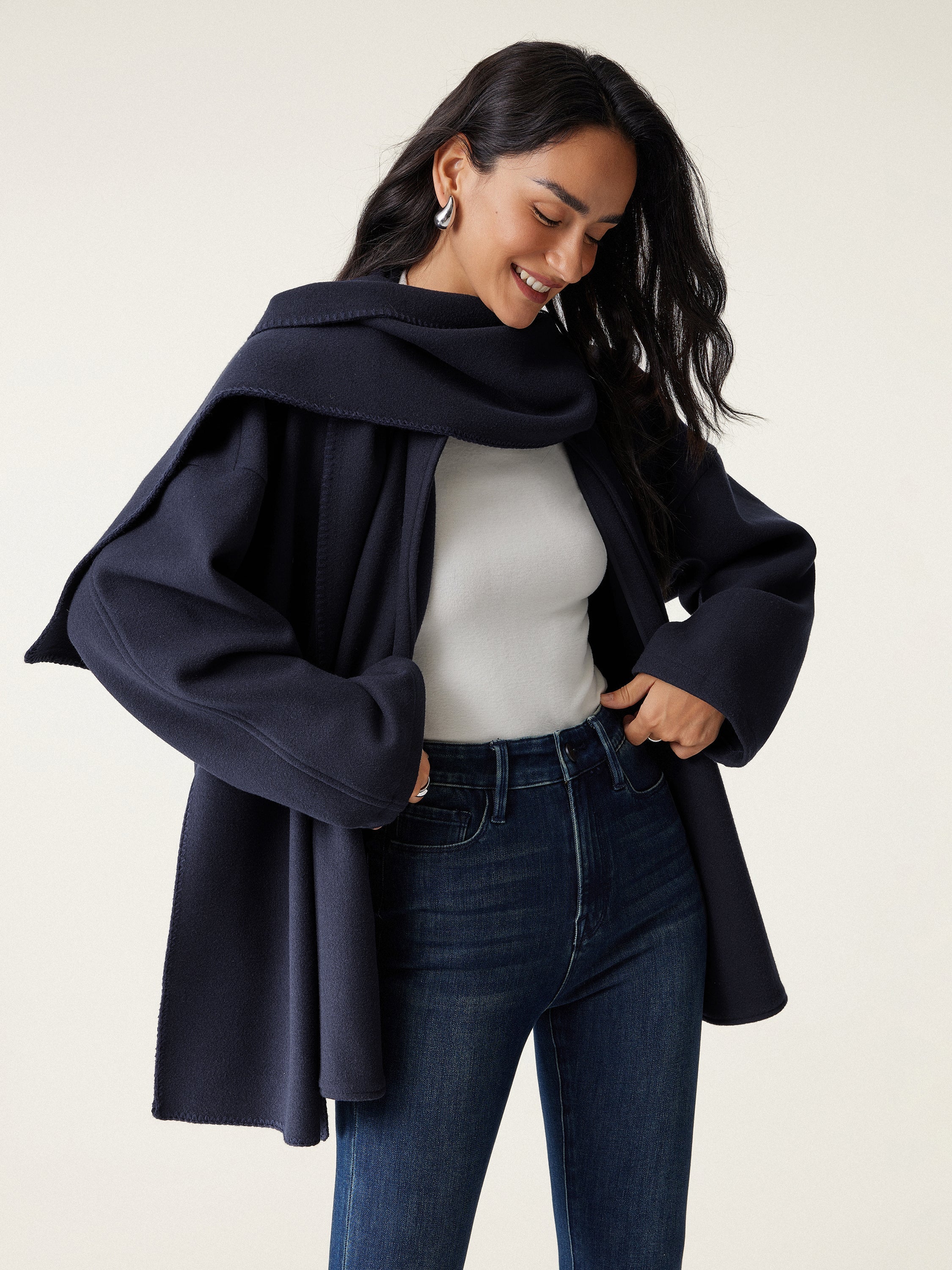 Fable | OVERSIZED COAT WITH VERSATILE STYLE