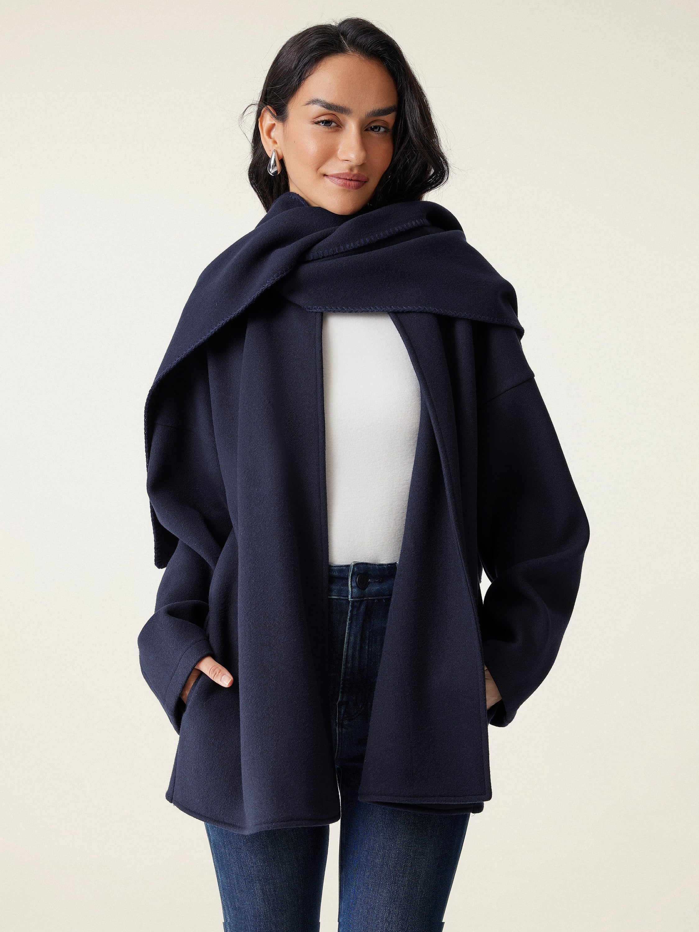 Fable | OVERSIZED COAT WITH VERSATILE STYLE