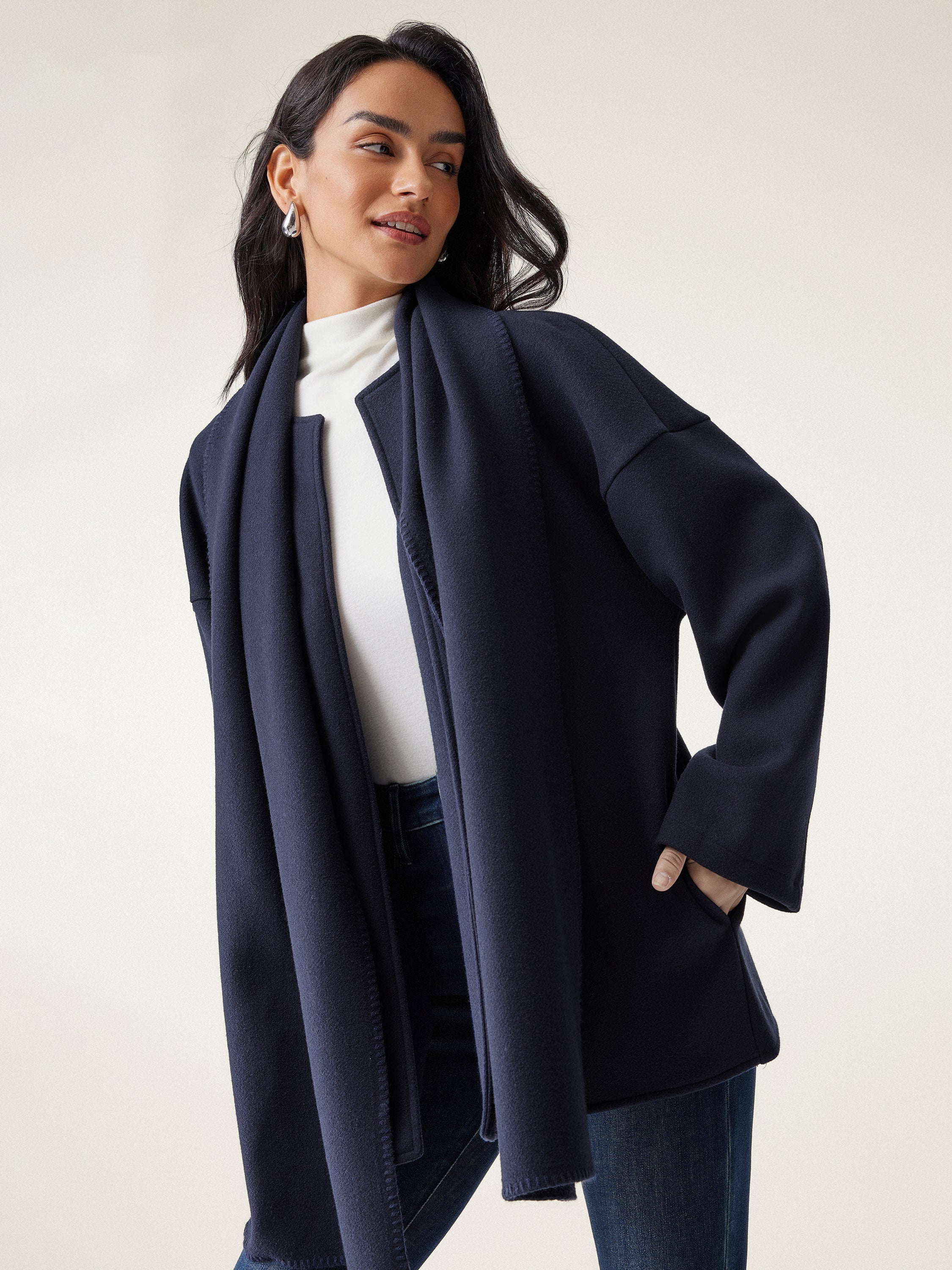 Fable | OVERSIZED COAT WITH VERSATILE STYLE