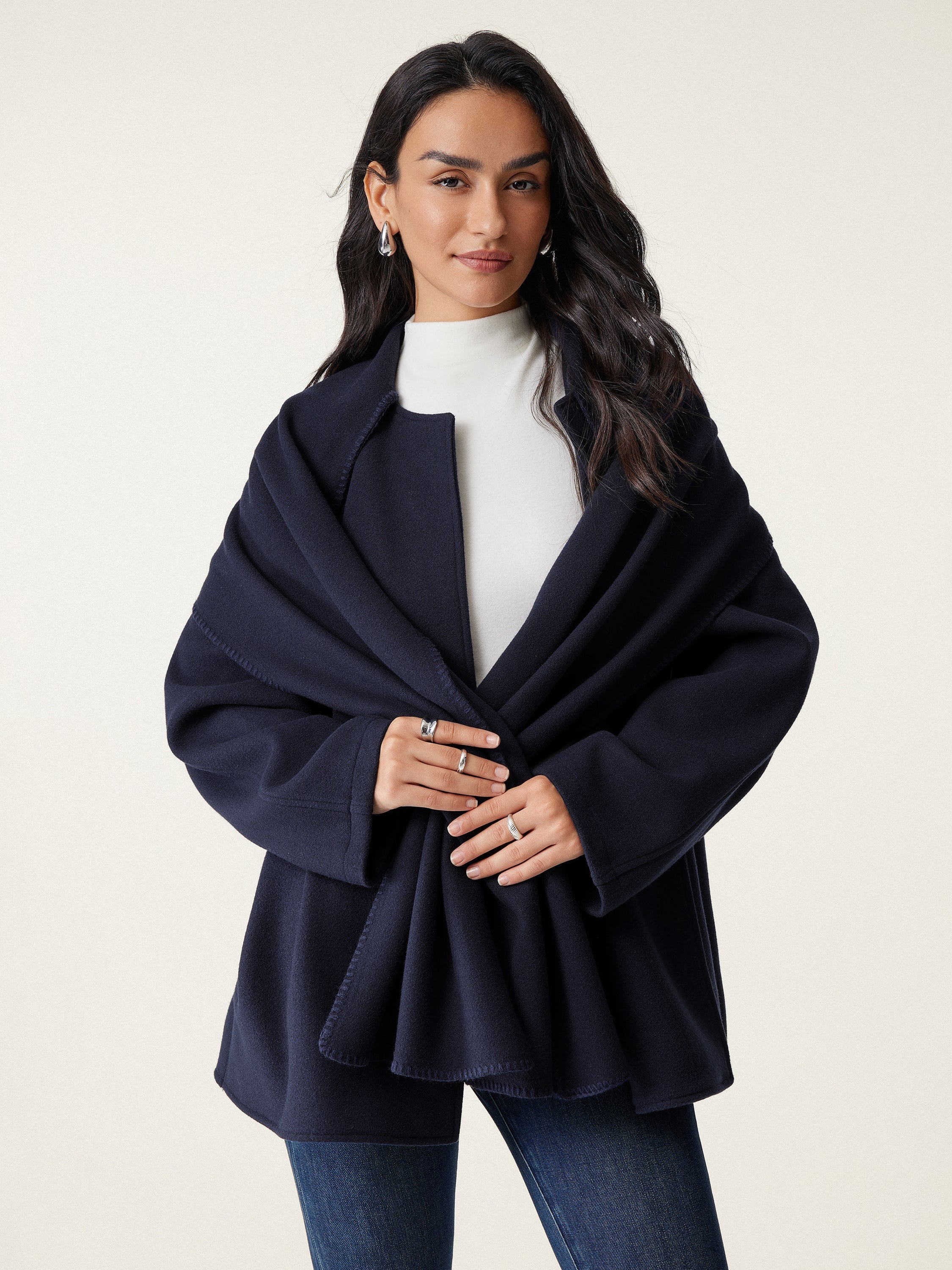 Fable | OVERSIZED COAT WITH VERSATILE STYLE