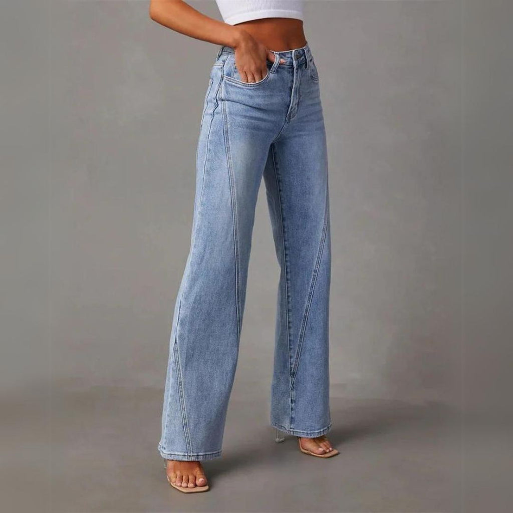 Mandy | STYLISH FLARED JEANS
