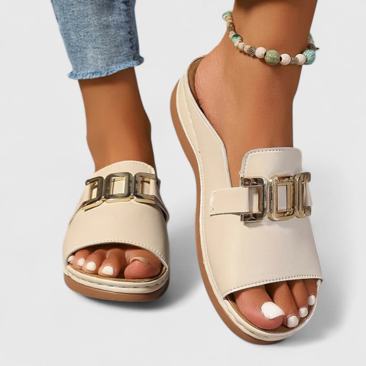 Sienna | Comfortable Orthopedic Buckle Sandal