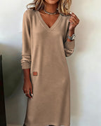 Eveliss - Elegant V-Neck Midi Knitted Dress