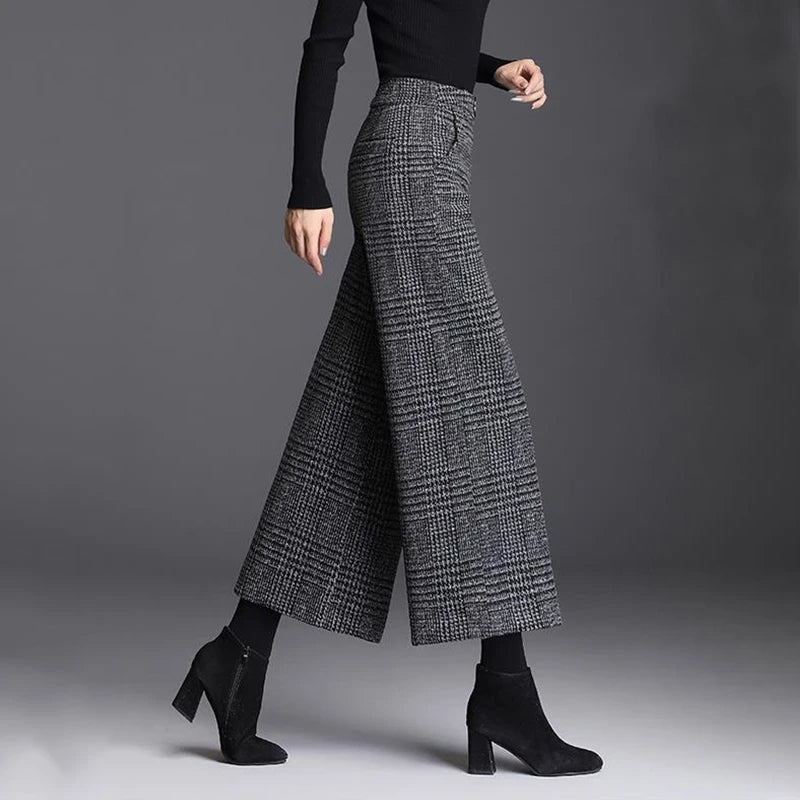Beatrix | Checked Wide-Leg Trousers