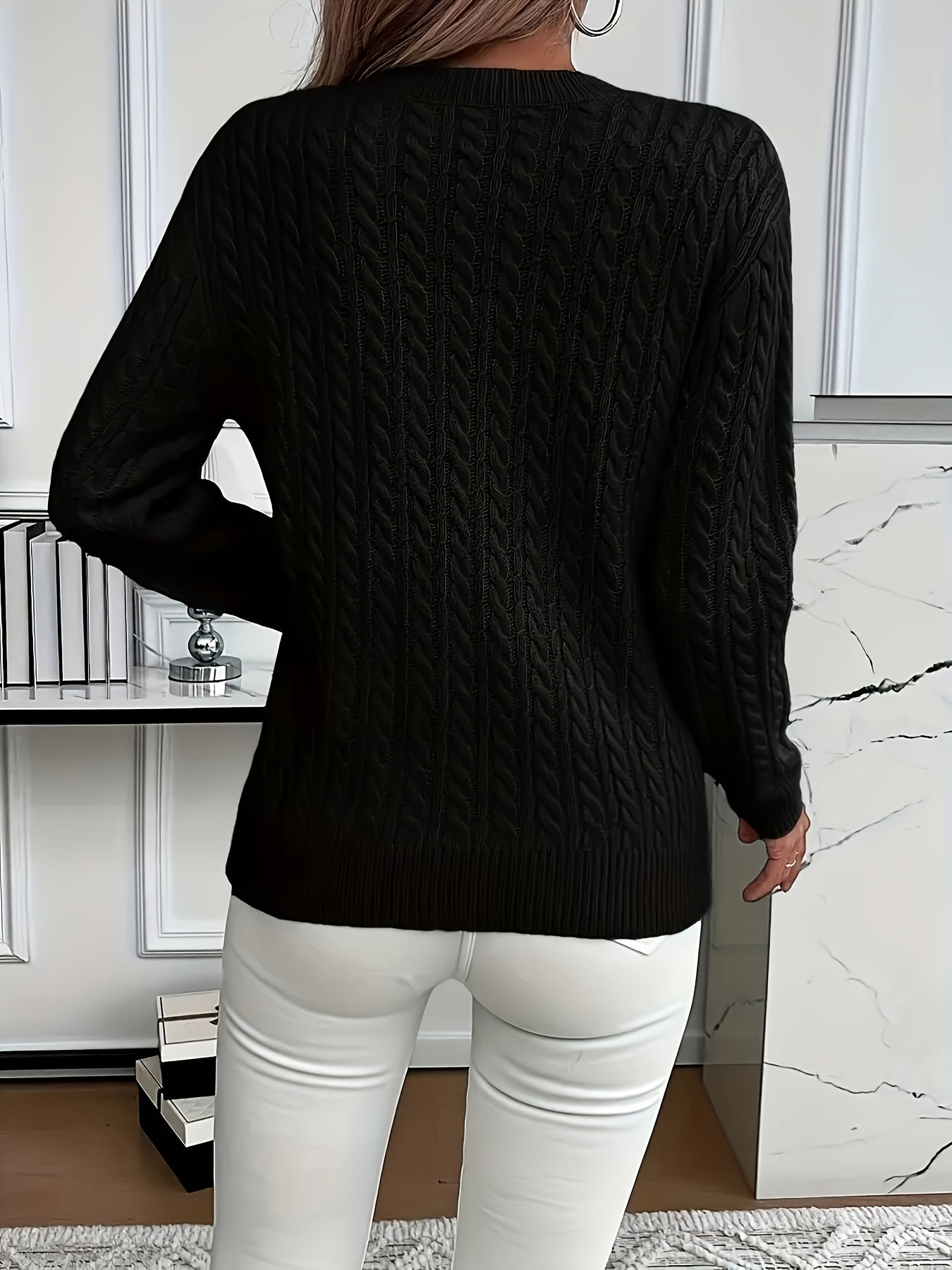 Faye | Cable-Knit Round Neck Sweater