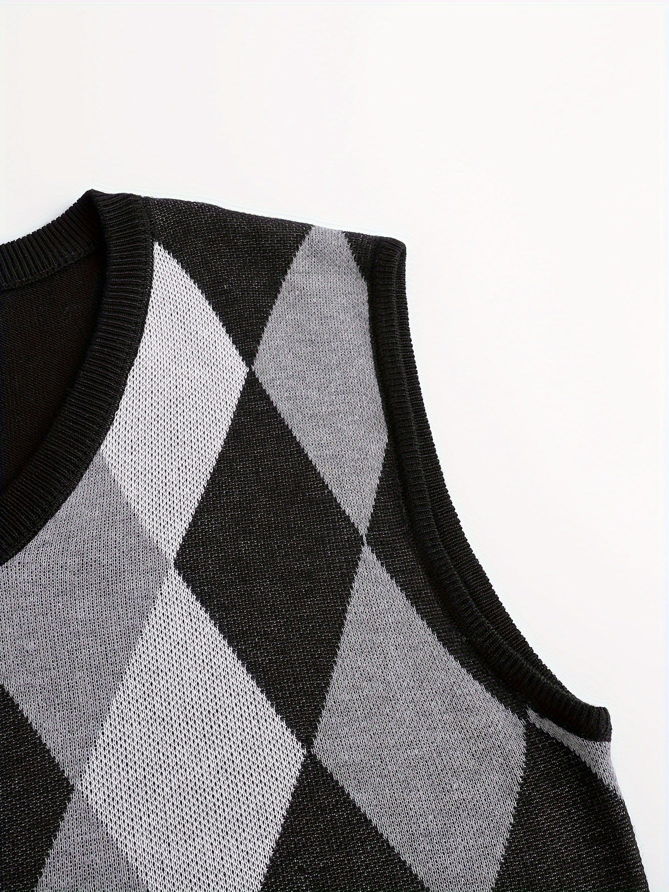 Chandler | Classic Argyle Sweater Vest