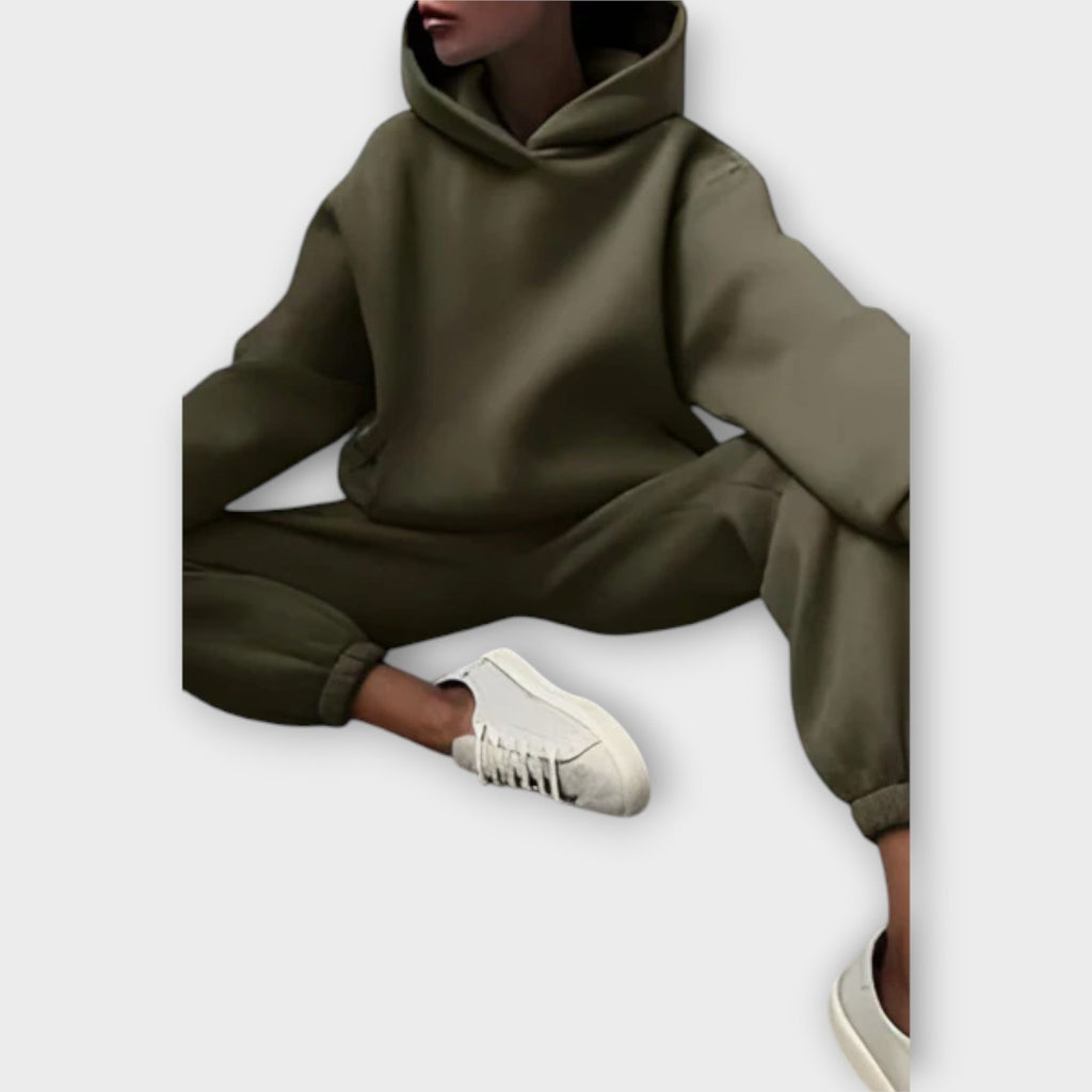 Trendy Comfy Sweatsuit