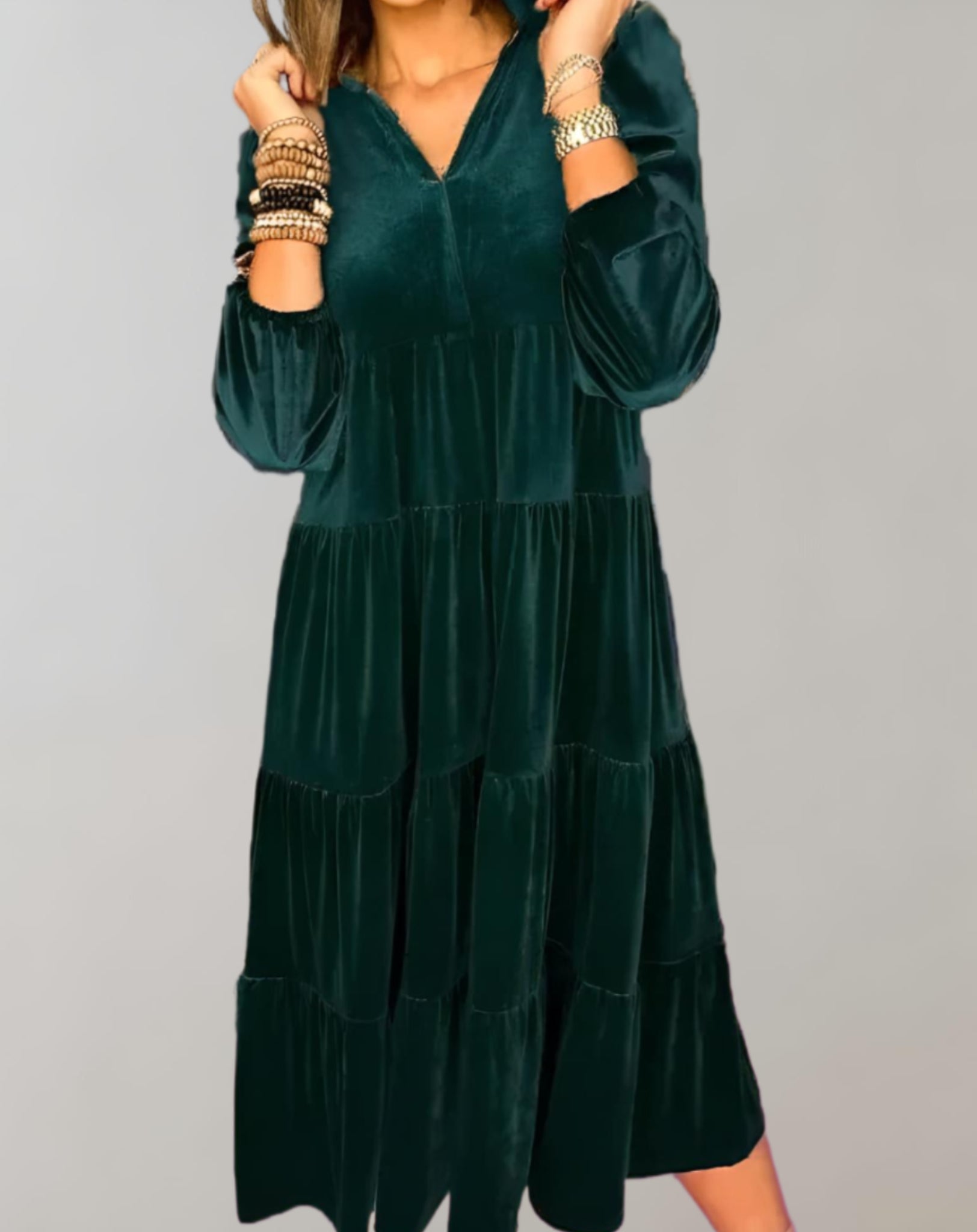 Louiza - Flowing velvet dress with V-neckline