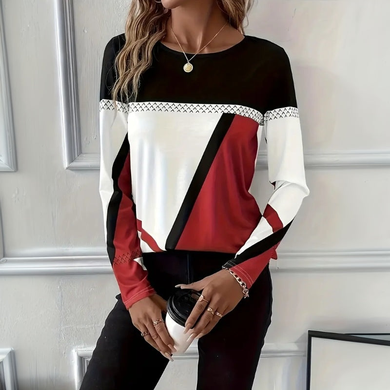 Clara | RELAXED FIT TOP WITH STRIKING DESIGN
