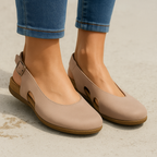 Light blue comfort sandals with a casual style and adjustable straps. 3
