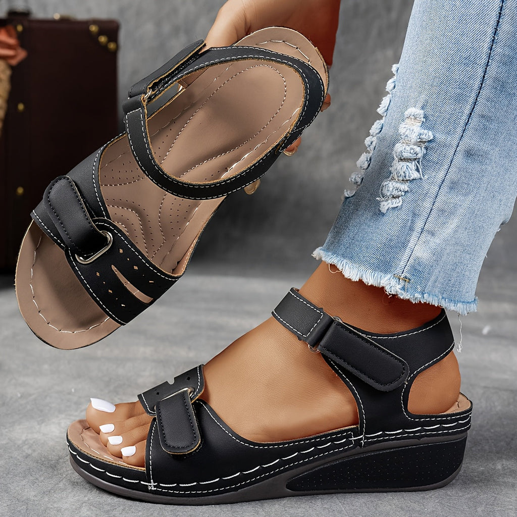Light blue orthopedic sandals with adjustable straps, featuring a casual and comfortable style. 3