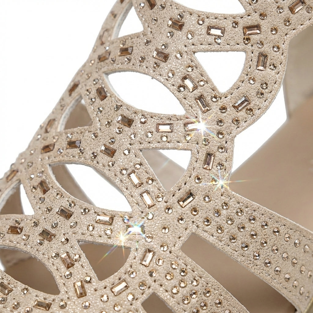 Comfortable orthopedic sandals in a soft beige color with a stylish, modern design. 4
