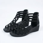 Comfortable orthopedic sandals in a soft beige color with a stylish, modern design. 5