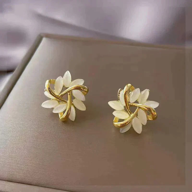BLOOM | ELEGANT OPAL EARRINGS
