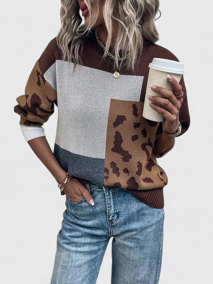 Teresina Comfortable Sweater – detail view