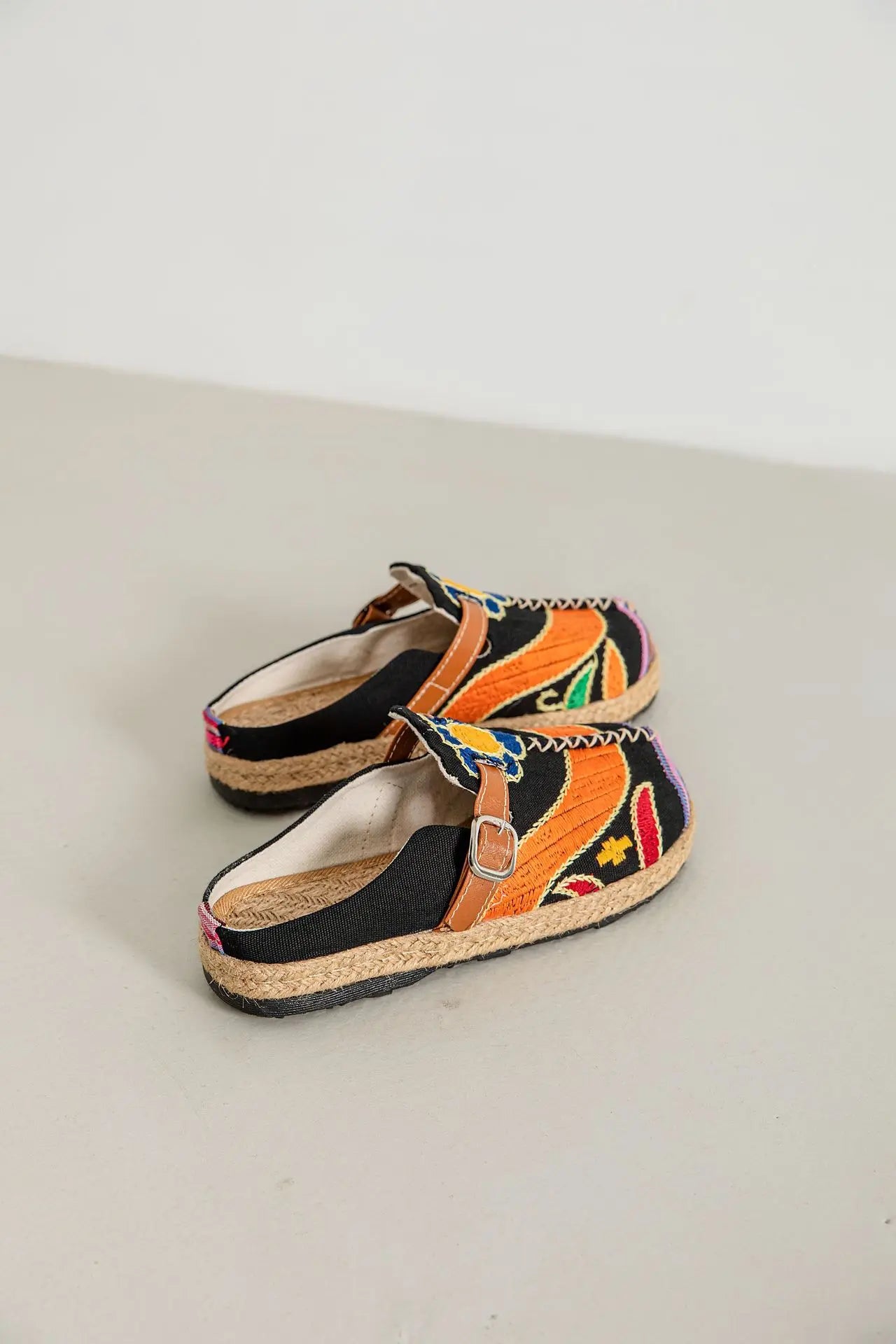 Evelyn | Woven Slip-On