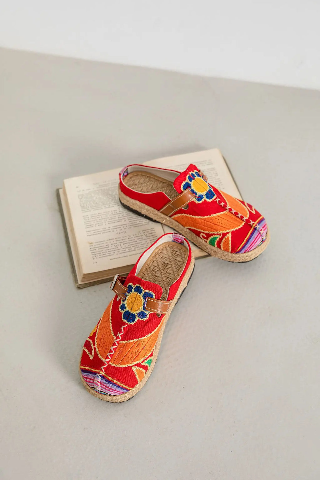 Evelyn | Woven Slip-On