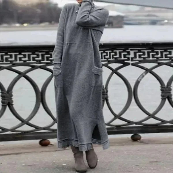 Delphine - Casual and warm long velvet dress