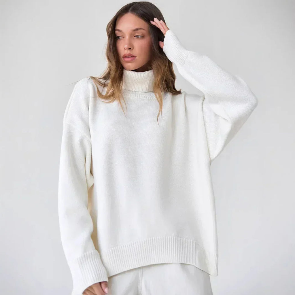 Nik Turtleneck – detail view