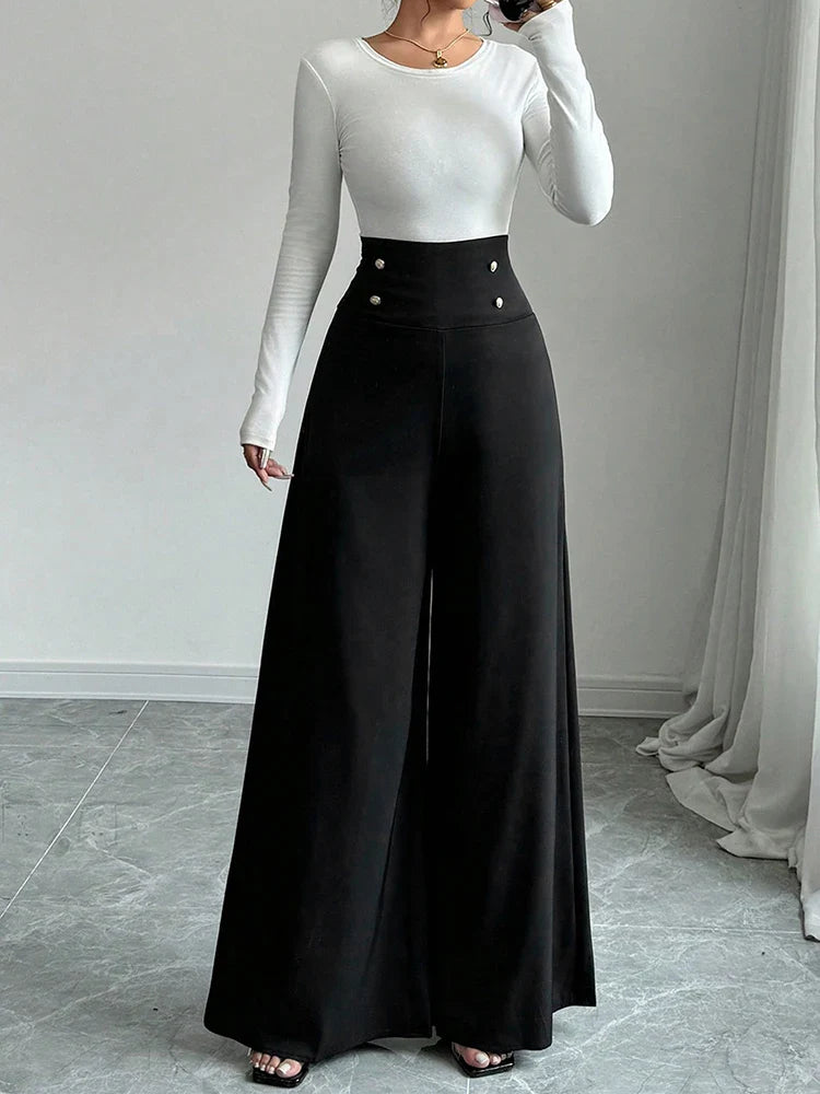 Stylish Women's Pantaloons with Buttons