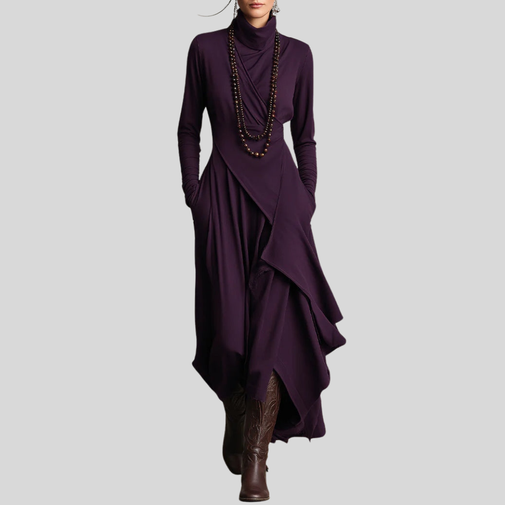 Sophia Elegant Maxi Dress – close-up
