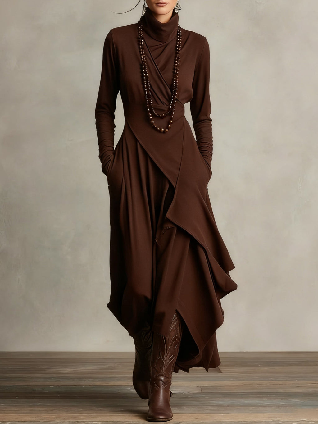 Sophia Elegant Maxi Dress – detail view