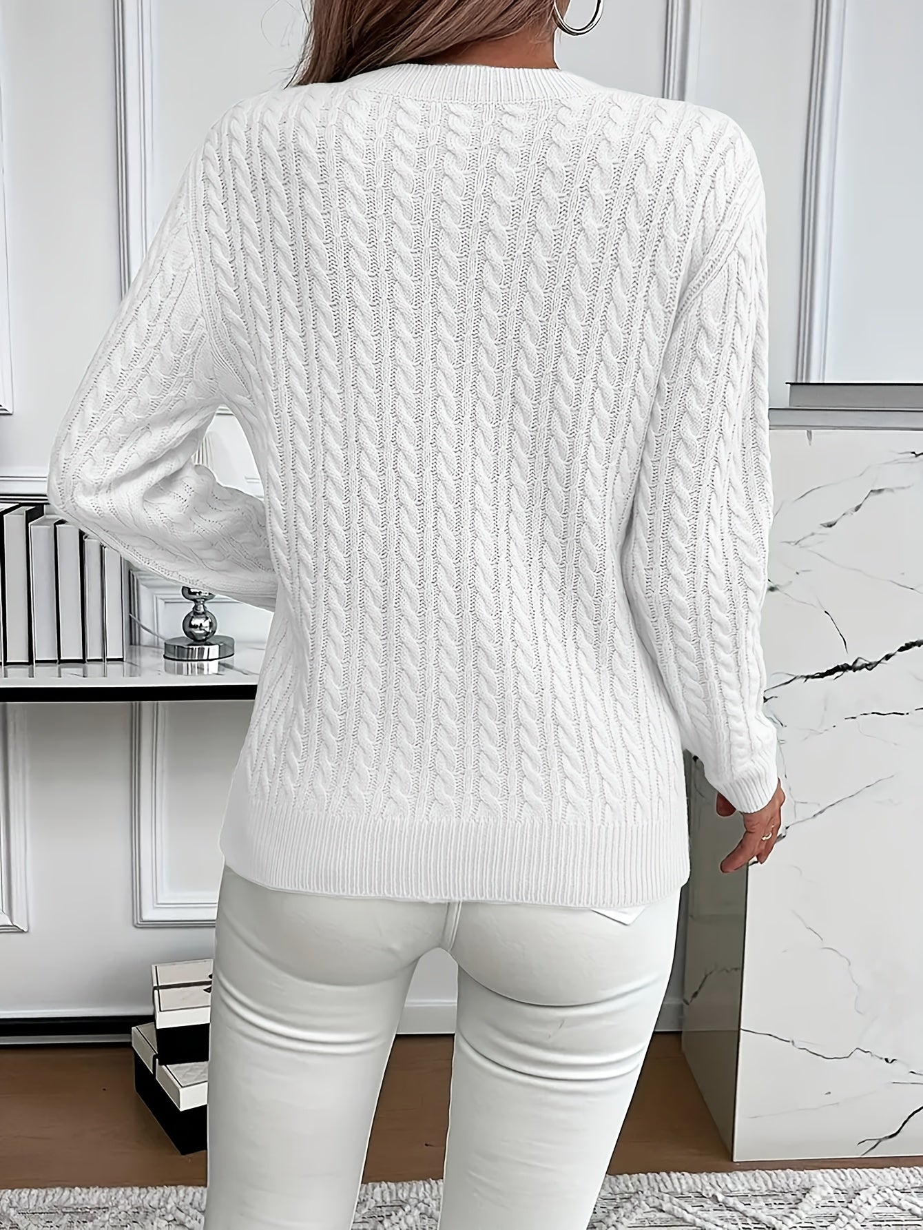 Faye | Cable-Knit Round Neck Sweater