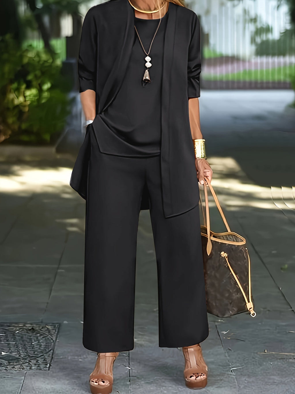 Carlo | Perfect Chic Three-Piece Set for Women