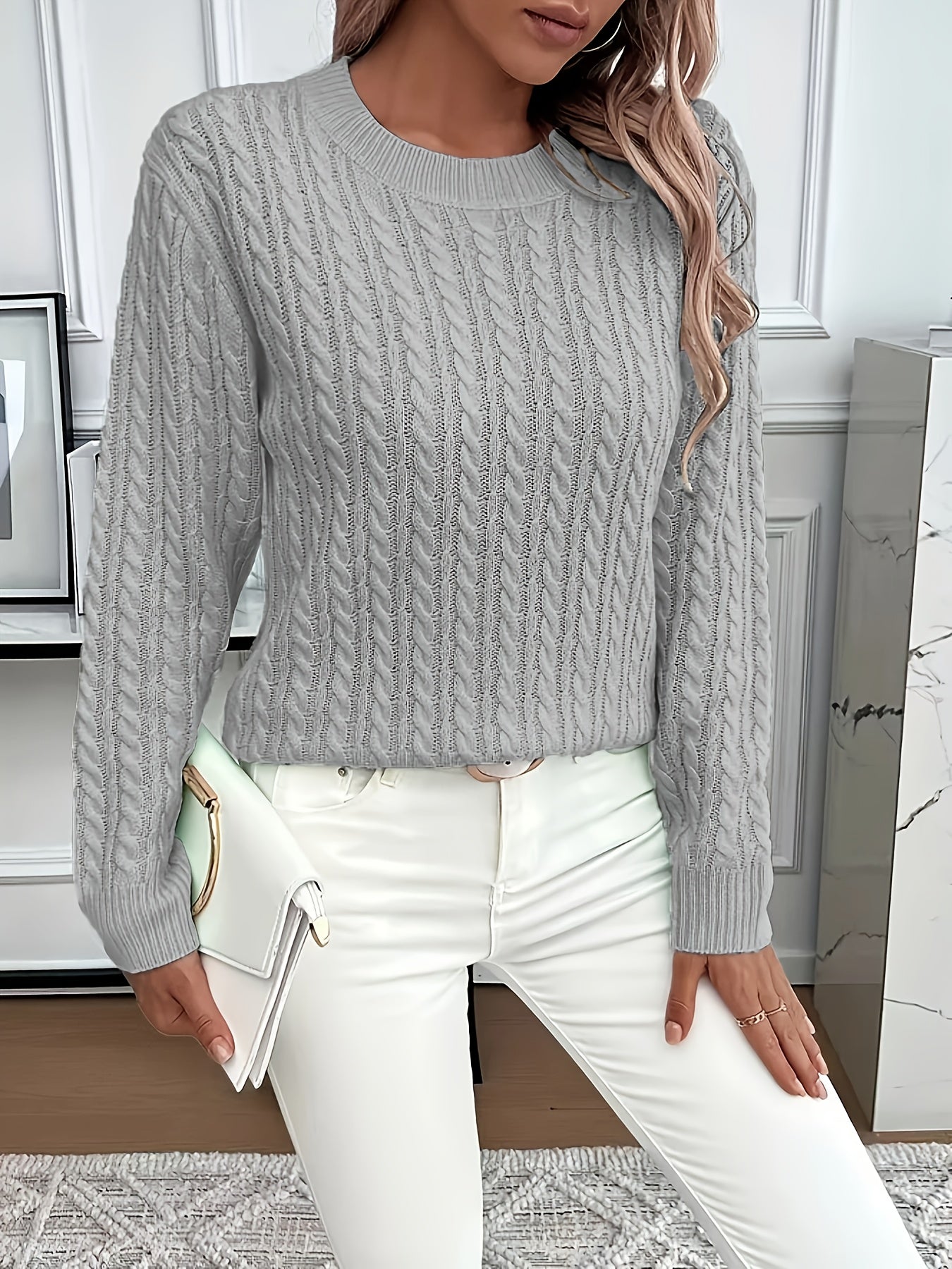 Faye | Cable-Knit Round Neck Sweater