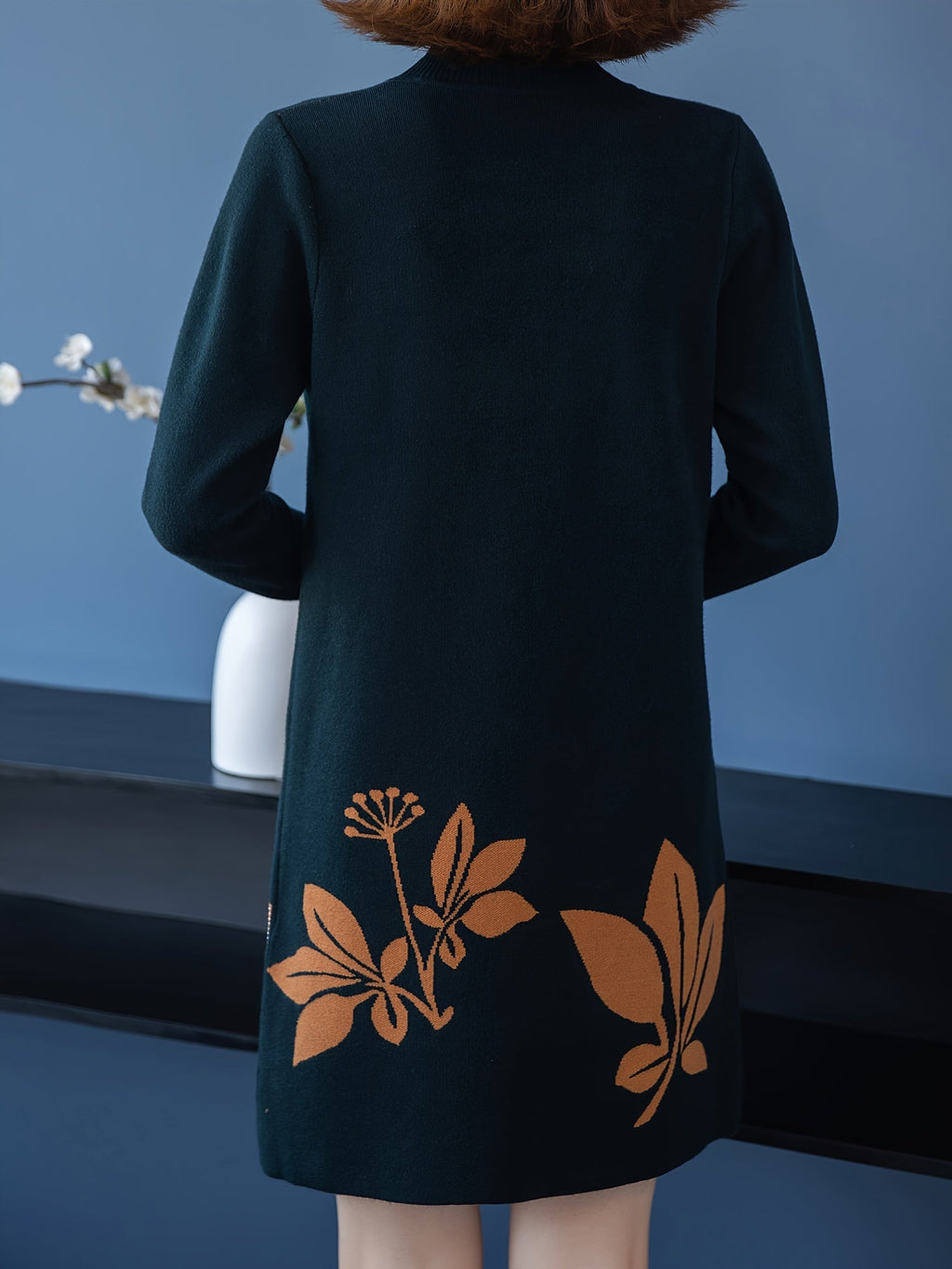 Lourdes - Elegant floral sweater dress with round neck