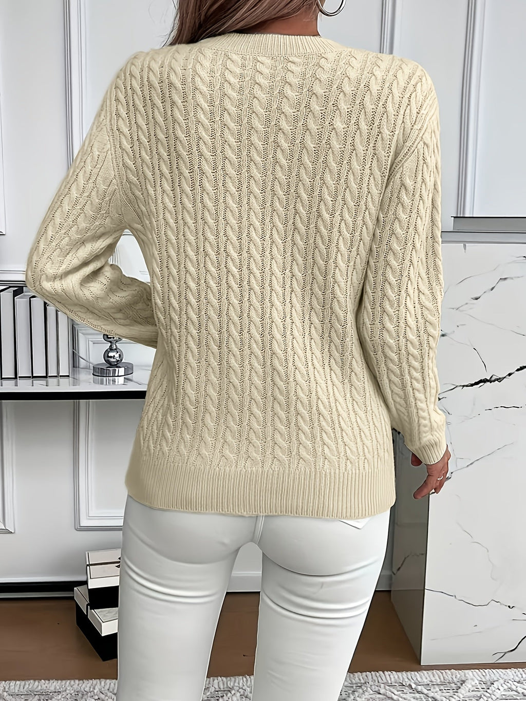 Faye | Cable-Knit Round Neck Sweater