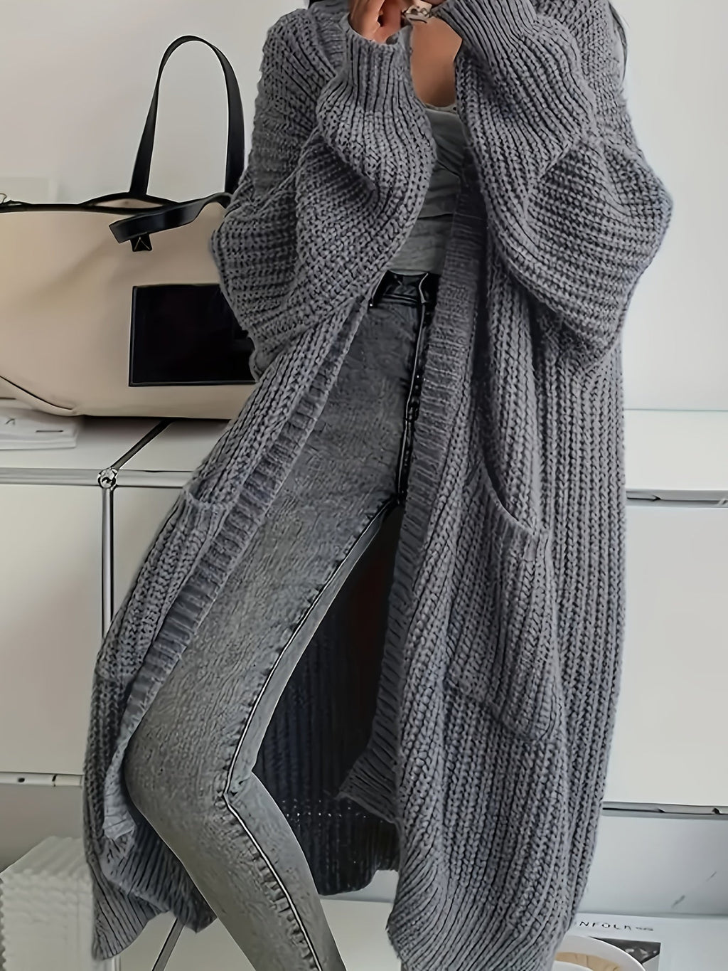 Sophie Longline Cardigan – front view