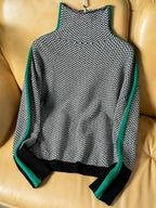 Malou | STRIKING STRIPED TURTLENECK PULLOVER