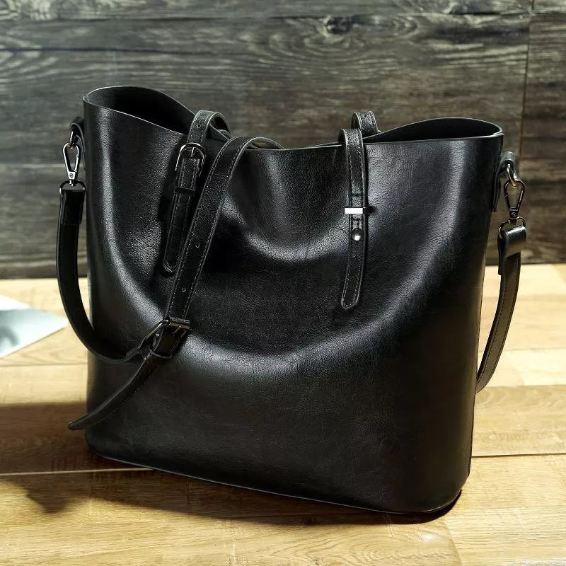 Nicole - Vintage leather look shoulder handbag