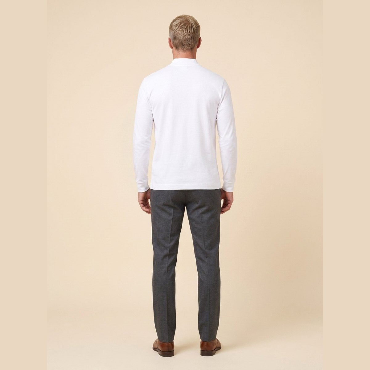 Vera Noir Maverick long sleeve tee, back view