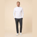 Vera Noir Maverick long sleeve tee, relaxed pose