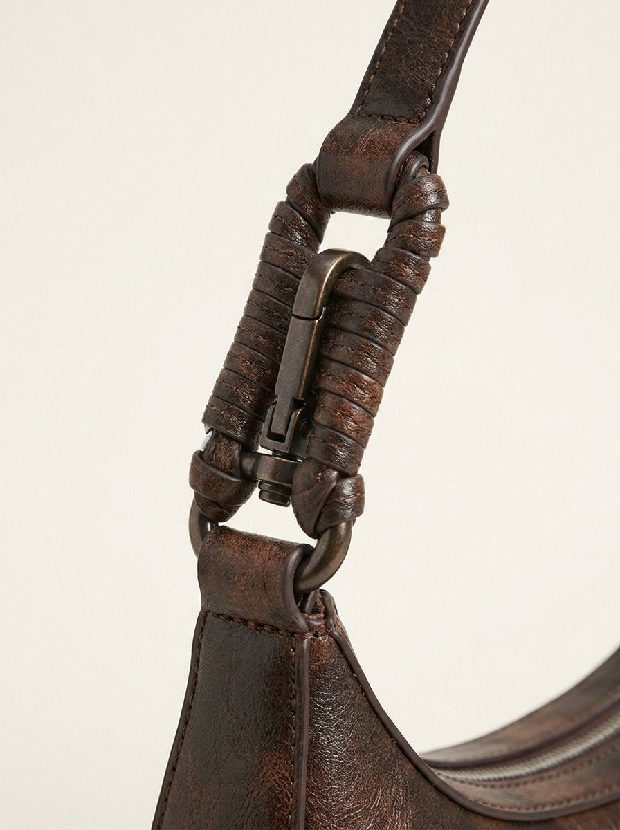 Alden shoulder bag, carabiner clip hardware detail