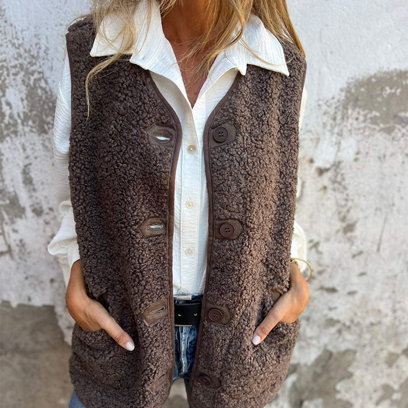 Lizzy Button-Down Warm Vest – detail view