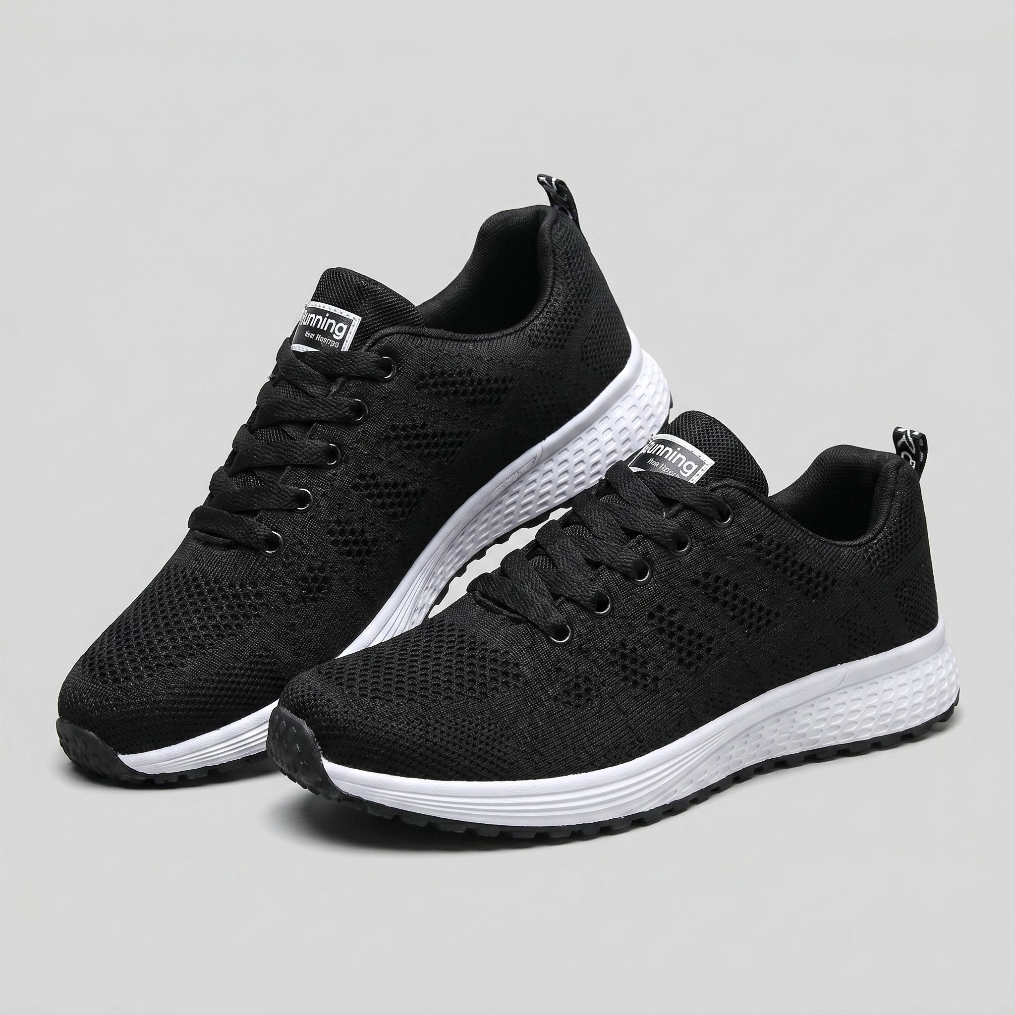 Elysian orthopedic mesh sneakers black