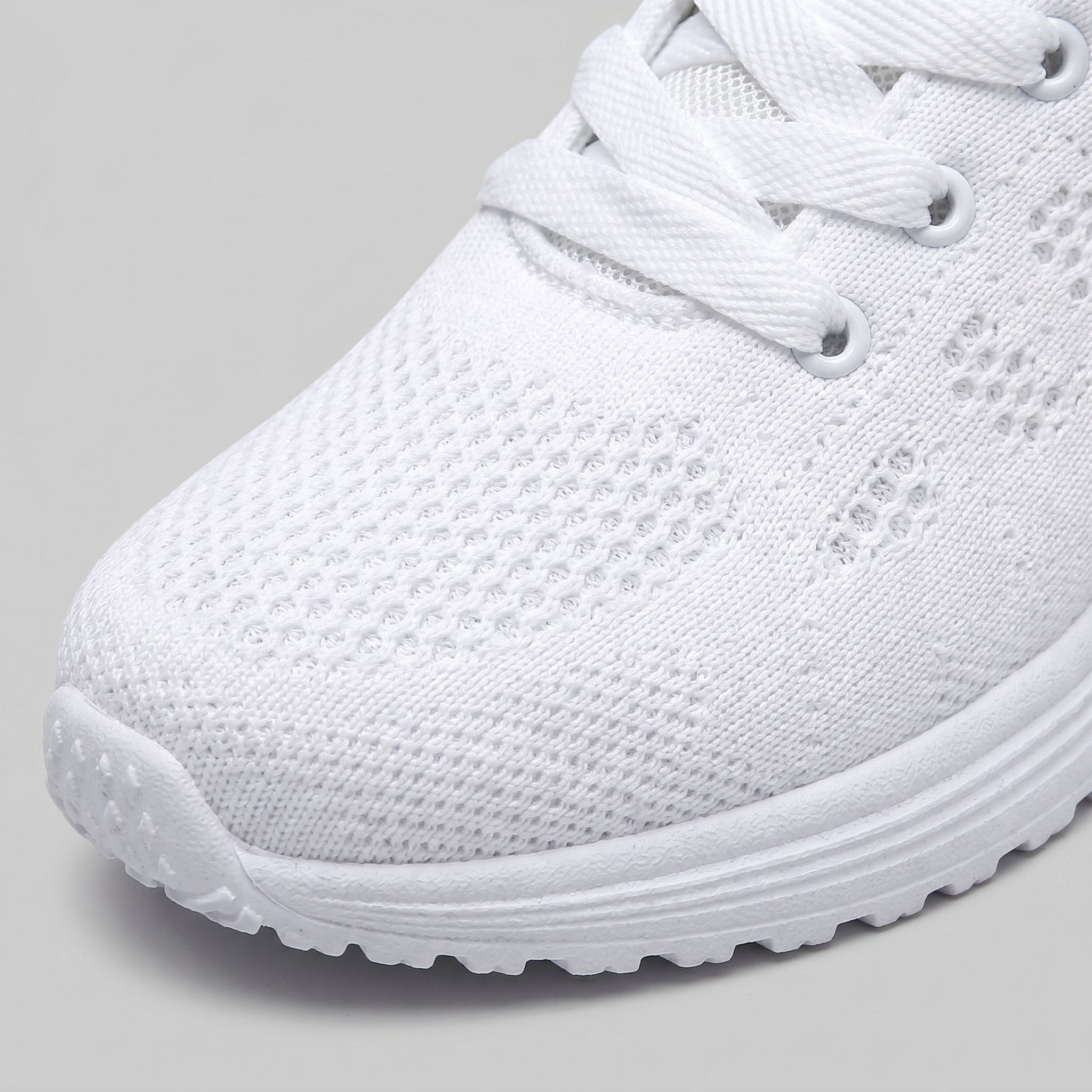 Elysian orthopedic sneakers mesh detail closeup