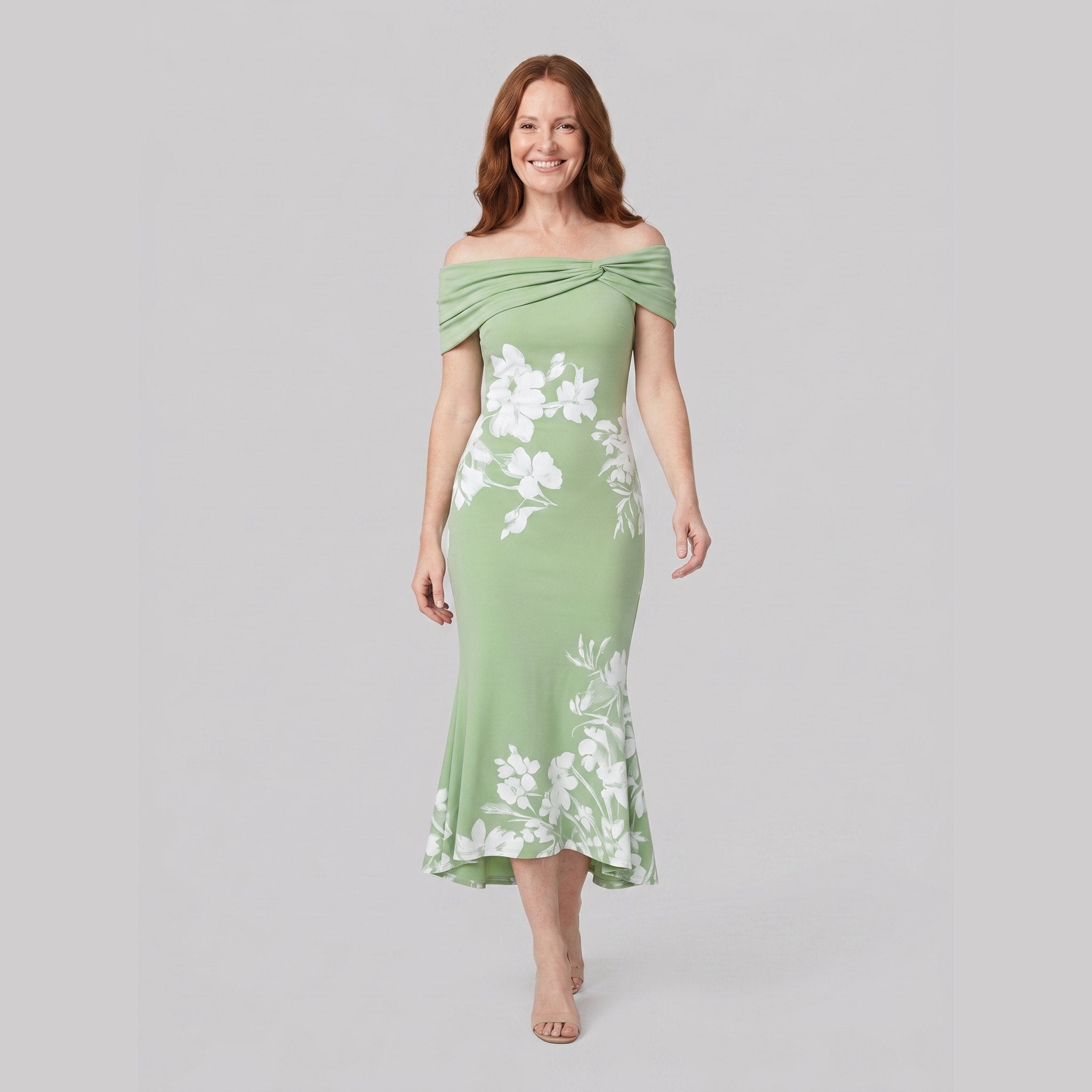 Ivy midi dress green floral pose