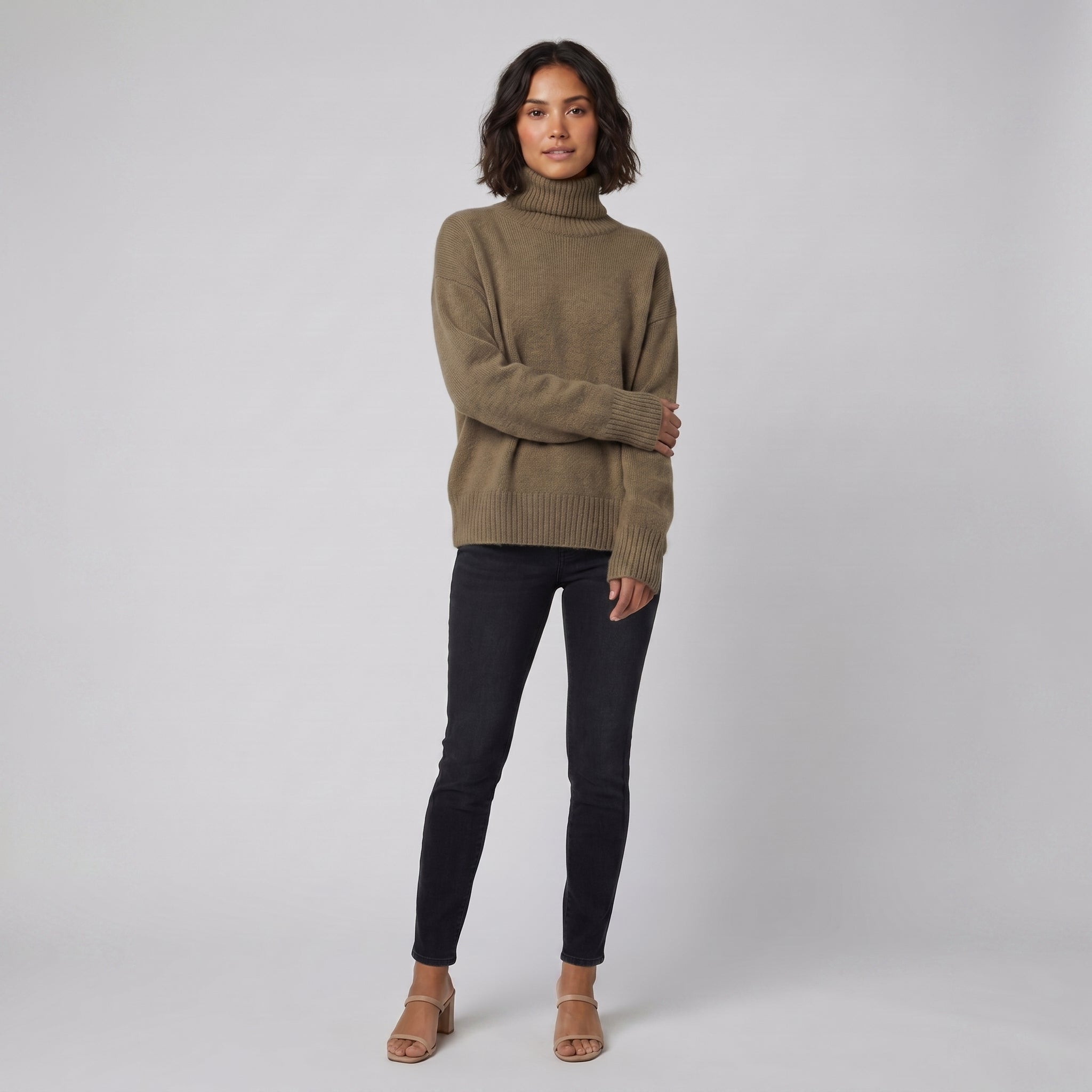 Luxe turtleneck cashmere sweater brown - The store Vancouver