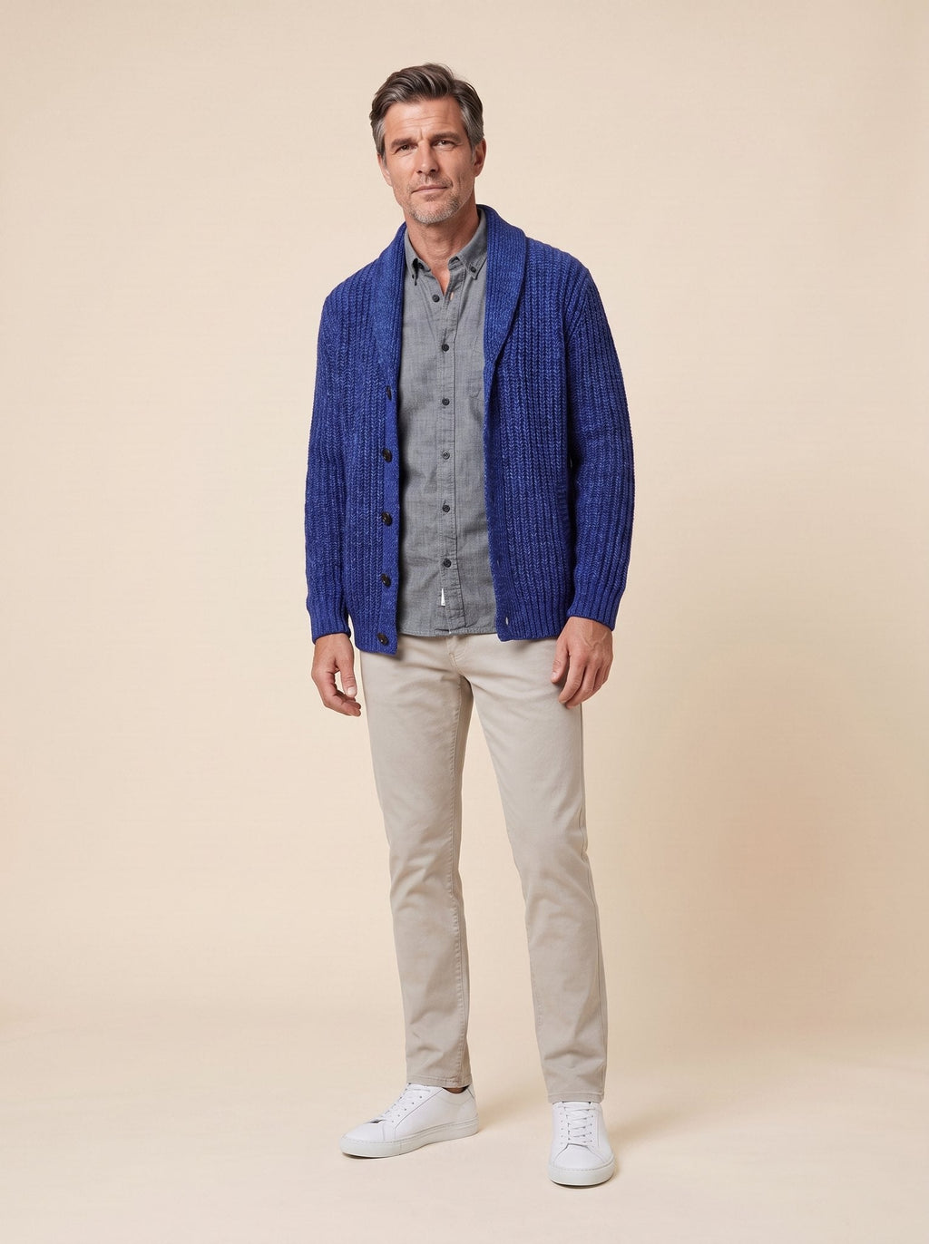 Max comfortable men's cardigan in blue, front view