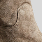 Olympe suede detail