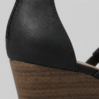 Rosa Sandals leather and wooden wedge texture close-up
