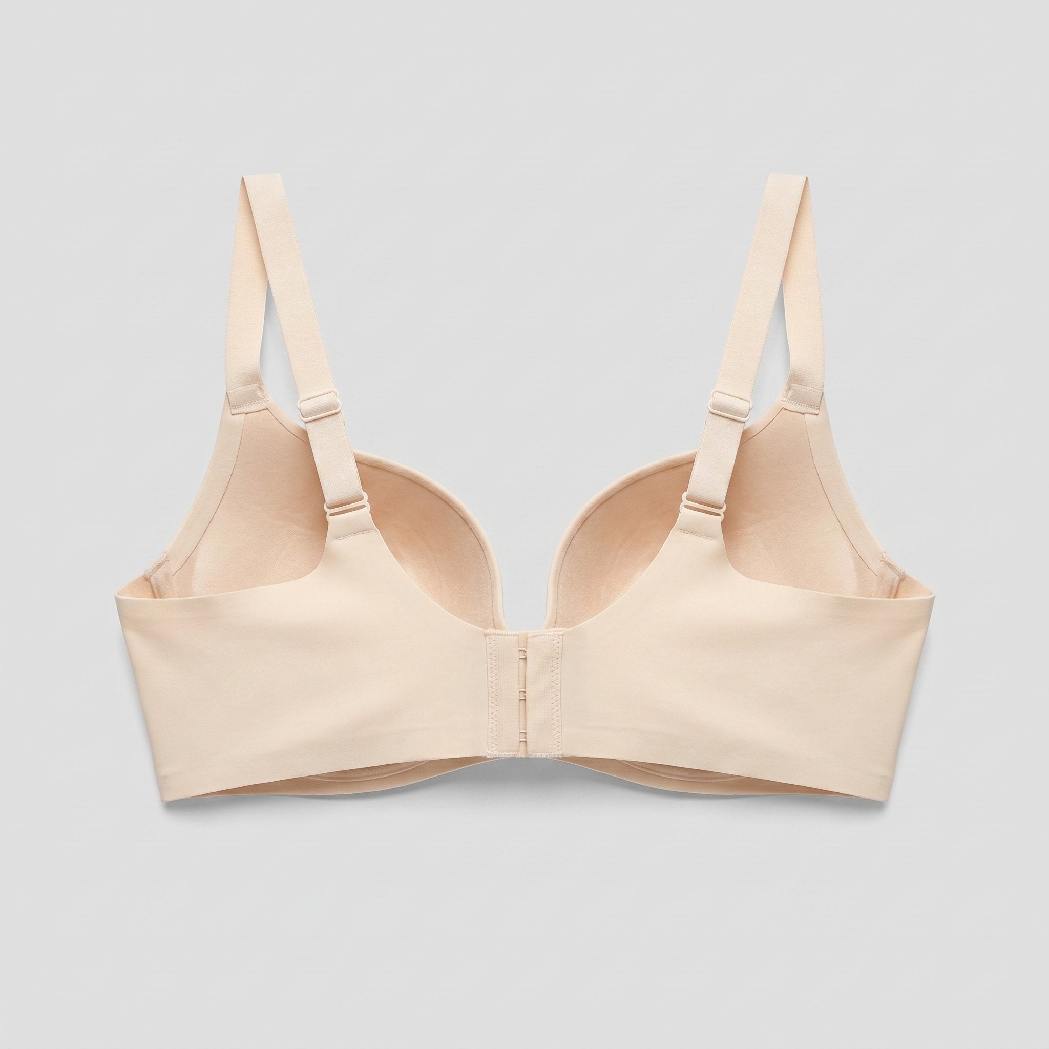 Sera seamless push-up bra back