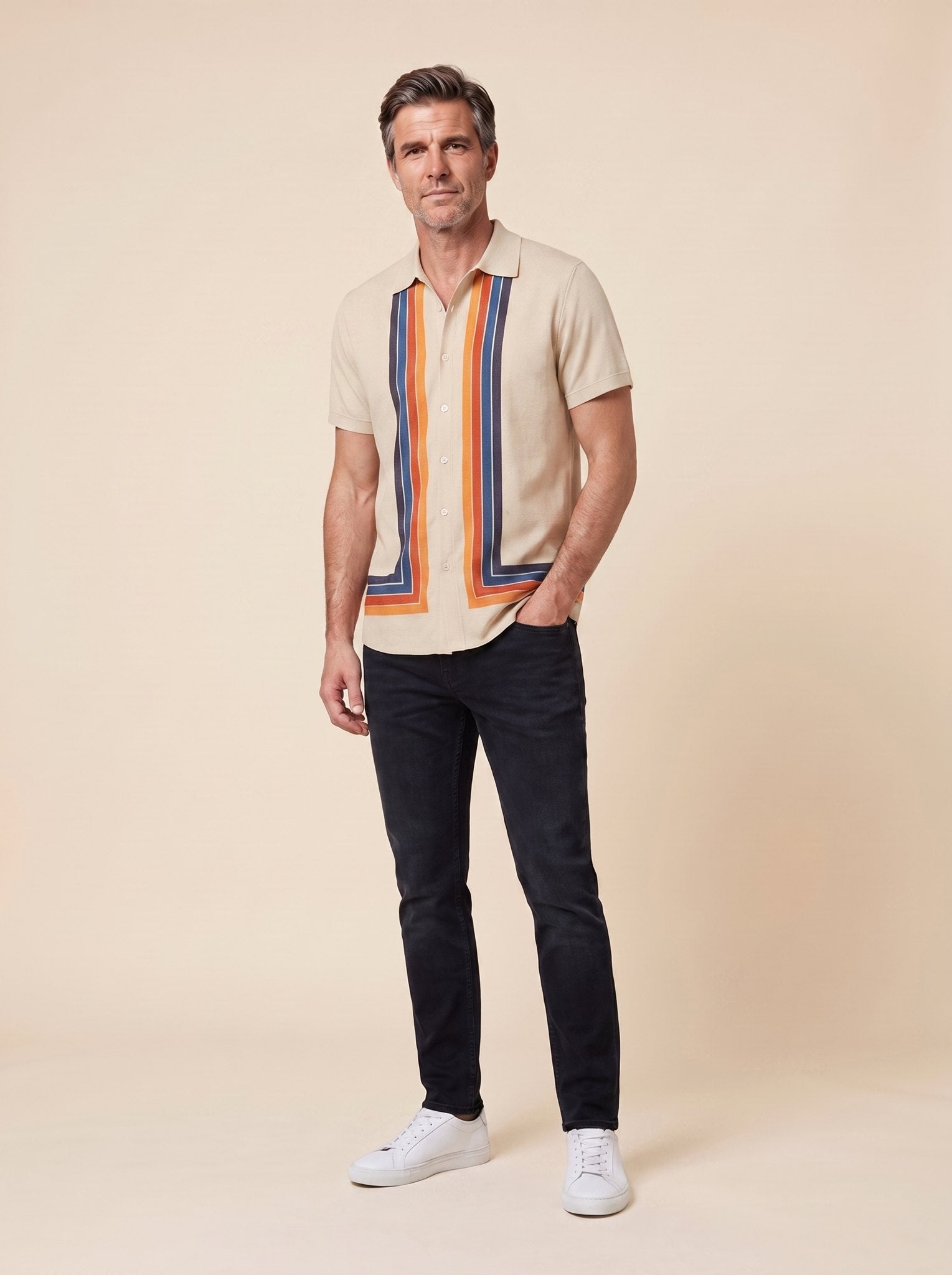 Teddy retro striped shirt beige on male model front