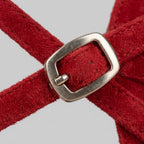 Vela velvet strap and buckle detail
